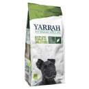 Yarrah Organic Dog Cookies vegan for smaller Dogs 250g